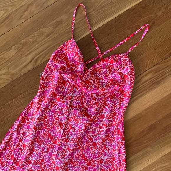 NWOT Vici RUBY FLORAL SATIN SLIP MIDI DRESS - Picture 15 of 16